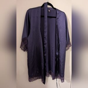 Satin Lace-Trim Robe in Deep Navy
